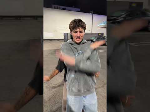 Wake in the morning and yas and Paul step outside @Paultooreall #beezinthetrap #yascrackedthat