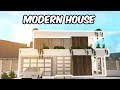 BUILDING A MODERN HOUSE IN BLOXBURG