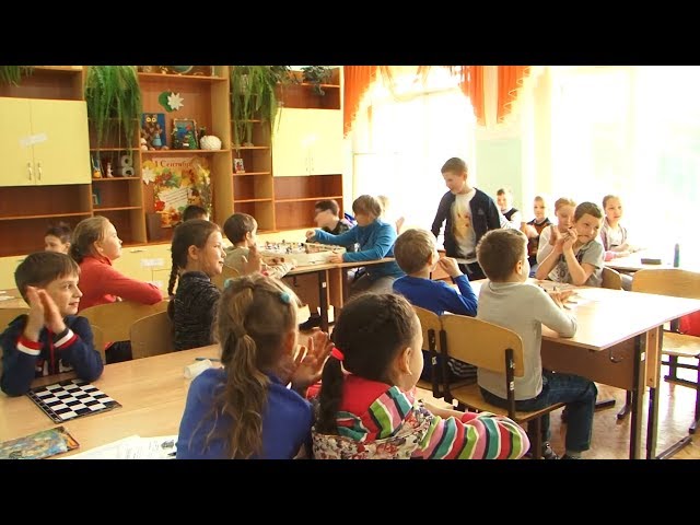 Ангарские школы не закрылись на каникулы