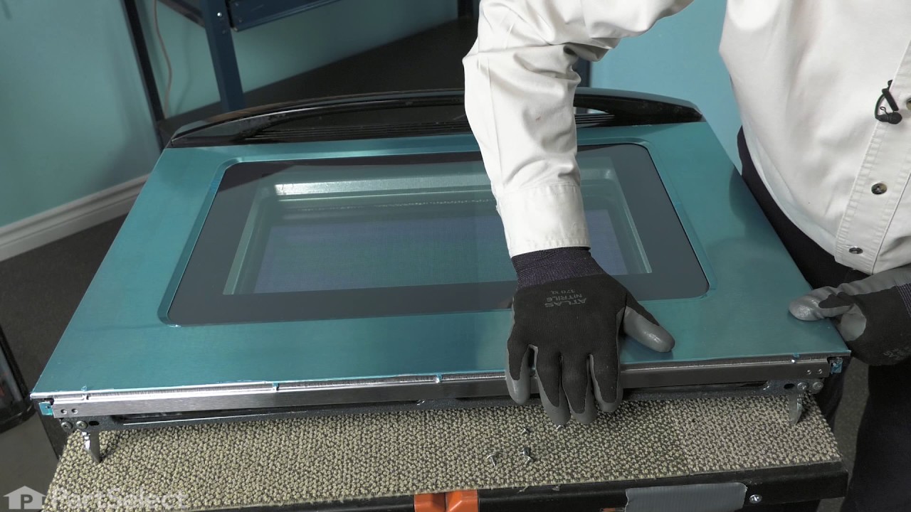 Replacing your Whirlpool Range Exterior Door Panel - Stainless Steel Replacing your Whirlpool Range Exterior Door Panel - Stainless Steel