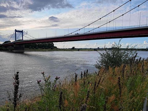 "03 Titelnummer 3" | Unbekanntes Lied / Unknown song