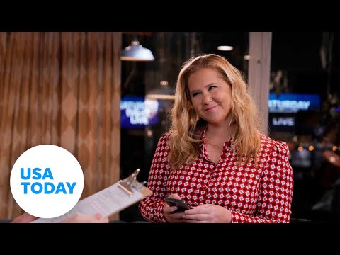 'SNL' Amy Schumer plays a 'bot' in spoof to Elon Musk's Twitter deal USA TODAY
