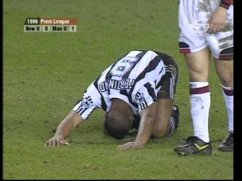 04/03/1996 Newcastle United v Manchester United