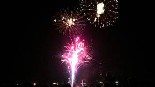 preview picture of video 'Annual Firework Display - Gravesend'