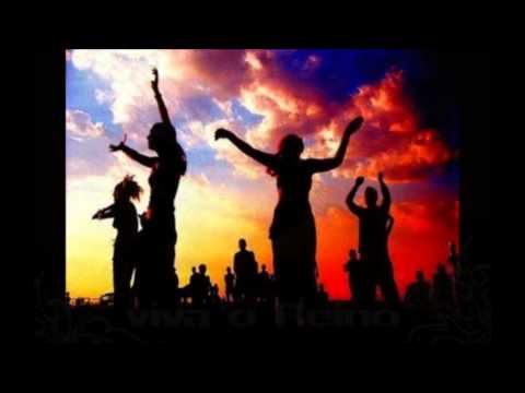 Somos de Deus-  Paulo Coelho