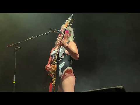 Videoclip de Sucker — Peaches