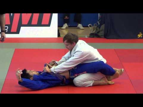 Viking Wong (Legacy Bjj) at IBJJF London Open 2012 (part 1)