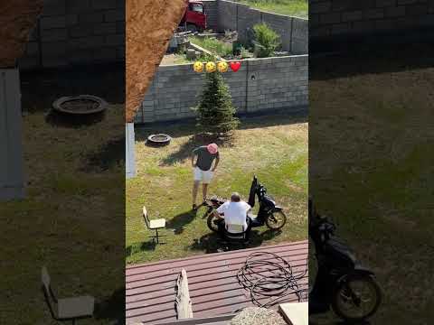 Братья просто так получили 👋🏻🤣 папе должен 🩴❤️