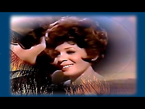 The Nearness Of You - Shirley Bassey