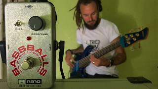 Video thumbnail for EHX Bassballs Quick Review by Nikita Astrakhantsev