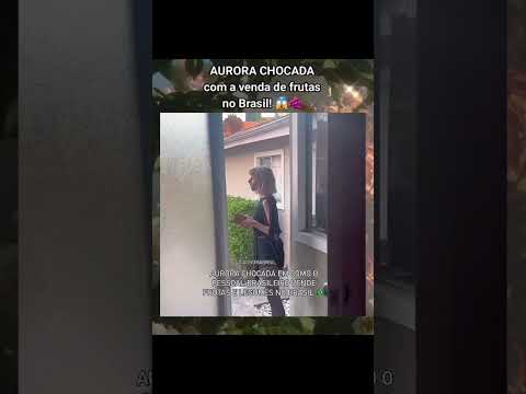 gringa shocked by the sale of fruit in Brazil #reactionvideo #gringa #brazil