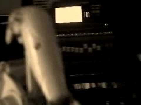 08/08 MEGASHIRA - production fun clip at syncom4 studio 2001