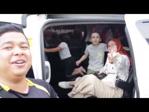 NGERI!!! KITA DAN ADELIA PASHA LONCAT BARENG!!!!!