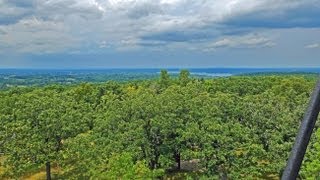 preview picture of video 'Delafield, WI Kettle Moraine, Lapham Peak'