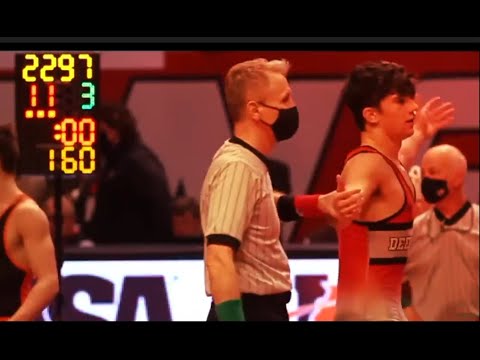 2022 IHSA State Wrestling Grand March Video - Ben is the champ