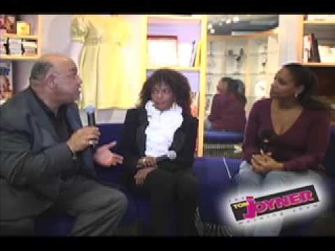 My interview with Phil Perry and Melba Moore about their new CD Gift of Love in stores now.