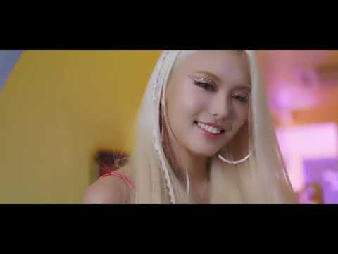 MOMOLAND ( 모모랜드) AHIN ft. DJ SODA X LOST CHAMELEON - OKAY Official Video {4K HDR MV}