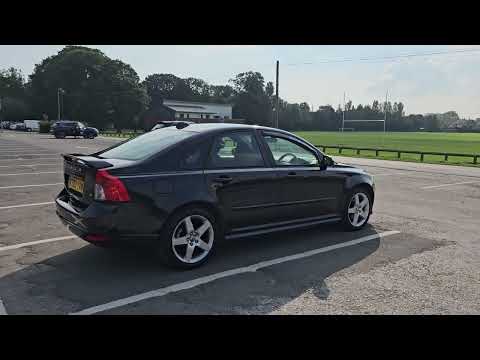 Volvo S40 1.6R Design Sport Finished in Black