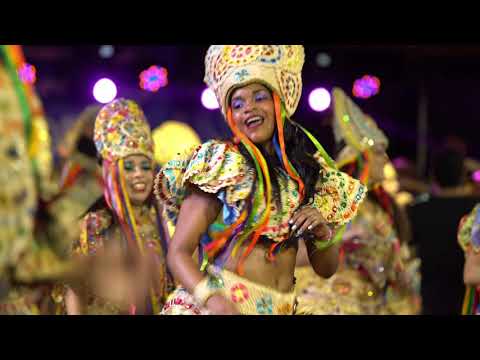 Lua Cheia - Companhia Barrica