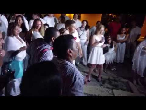 White party en el Moro