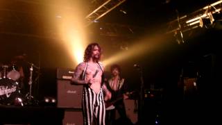 Givin up / Stuck in a rut - The Darkness    live @ Kantine / Cologne