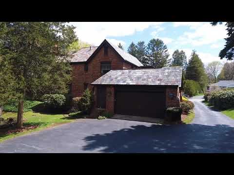31 Swan Road, Winchester MA 01890 presented by Philip J. Vita, Vita Realty Group