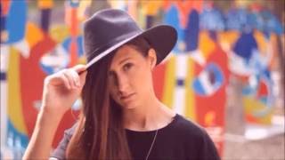 La Mecánica del Corazón Music Video