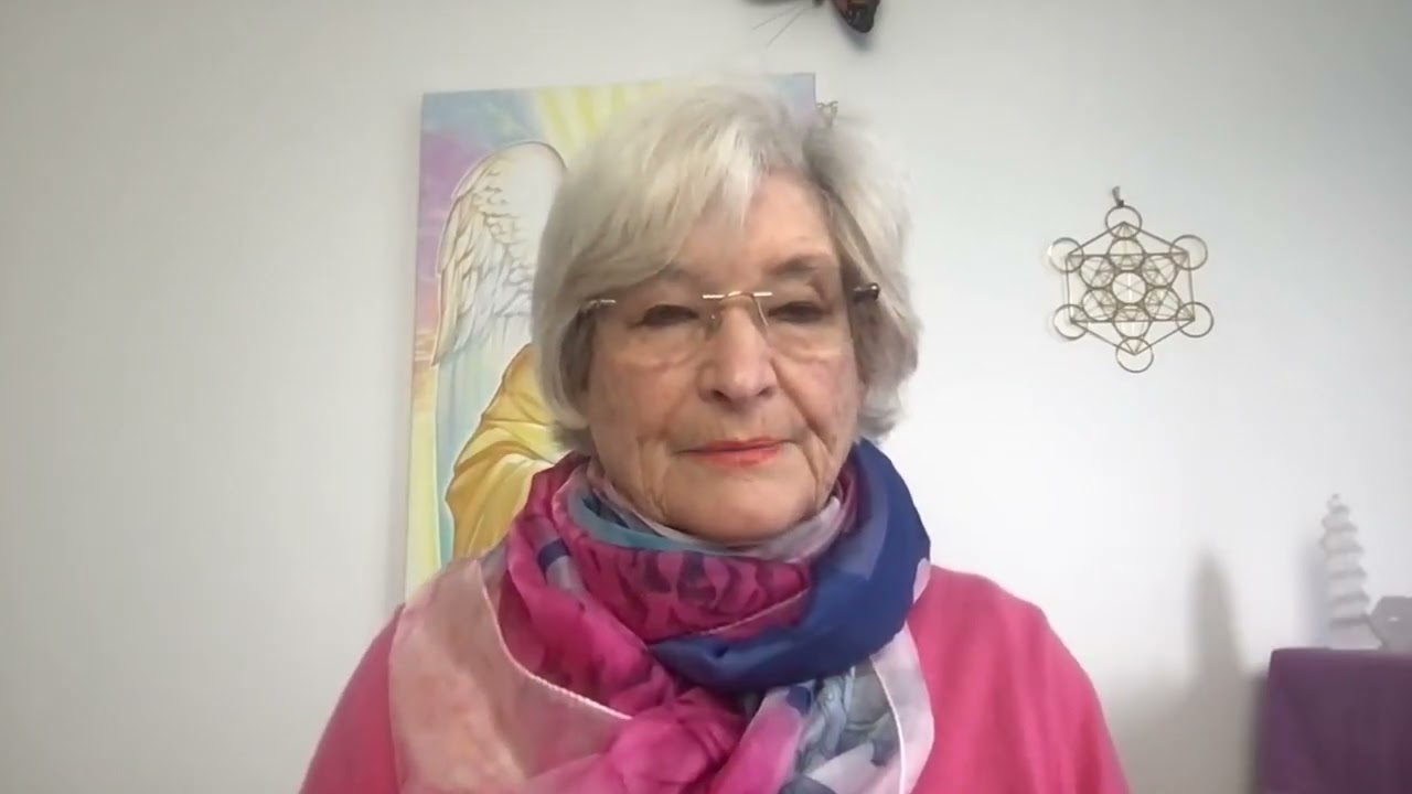 Assist the Unicorns to spread Christ Light to the world.