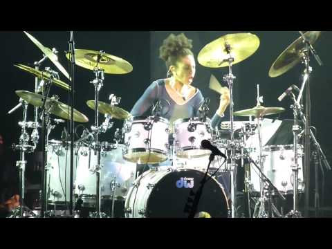 Cindy Blackman Drum Solo/ Carlos Santana Ruth Eckerd Hall 4-29-2014