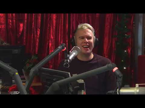 [FARAO] Jag har ingen självbehärskning på julbordet! - NRJ SWEDEN