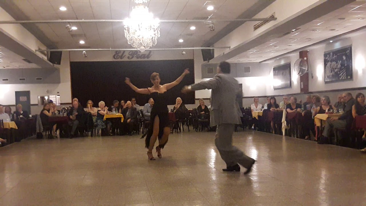 Natacha Poberaj y Jesus Velazquez