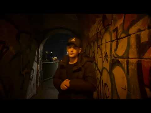 ESISTDARIO - Keiner ist perfekt (prod.by yenobeatz)