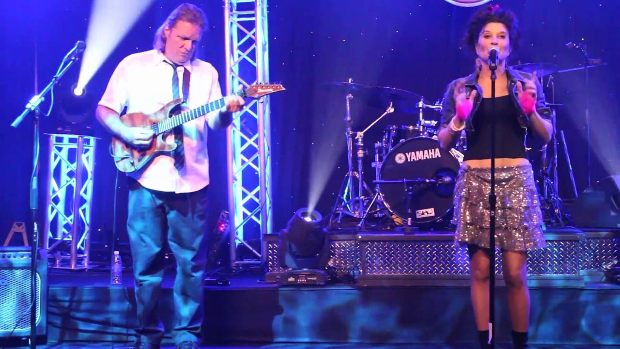 Promotional video thumbnail 2 for On the Roxx