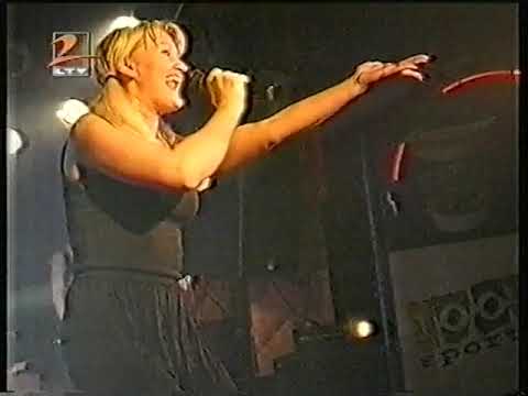 Dina - Tu un es (Mūzikas balvas pasniegšanas ceremonija 2001)