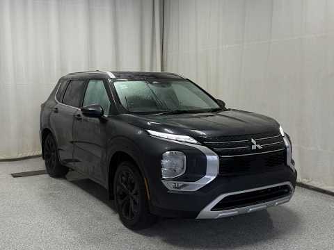 2024 Mitsubishi Outlander SE S-AWC in Gray for sale at Park Mazda in Sherwood Park, AB