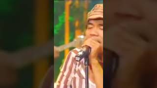 Download lagu SLANK - Karang mp3 Download lagu SLANK - Karang mp3
