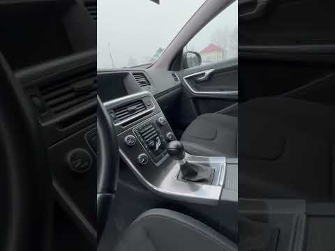 фото volvo v60 i рестайлинг 0