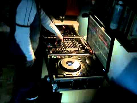 New Best Tech House - Techno DJ Mix 2012 By Dani Tejedor (1Hour)[HQ]
