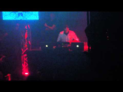 Paul Van Dyk - Zero One (Marco V & MoHawk) - Halloween - Vision Chicago 2010