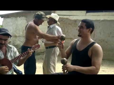 Ali Rivas - Hombre del colcha y cobija (L.M. Damaso Figueredo)