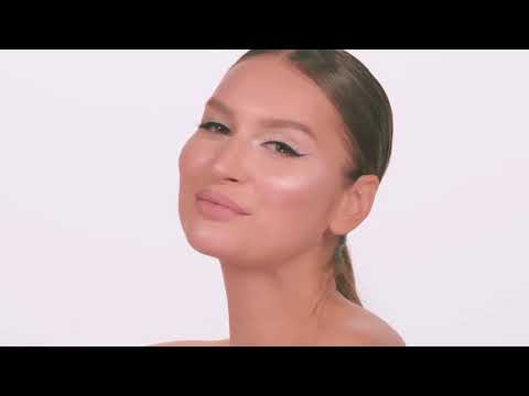 Clarins Natural Lip Perfector, 12 ml video
