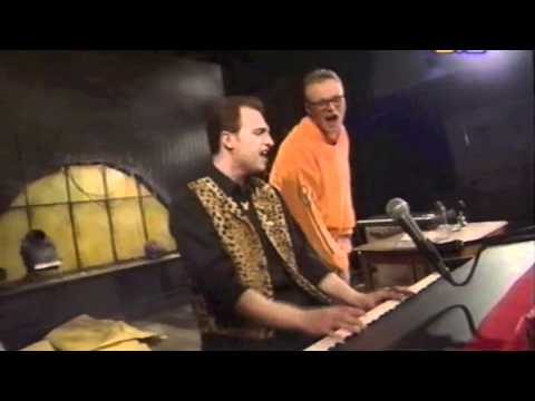 Andy Lee rockt bei Stefan Raab (Good rockin' teddy)