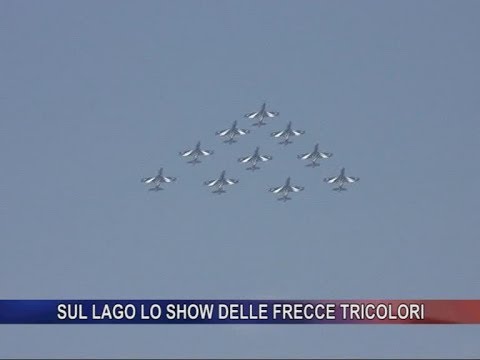 Sul lago lo show delle frecce tricolori
