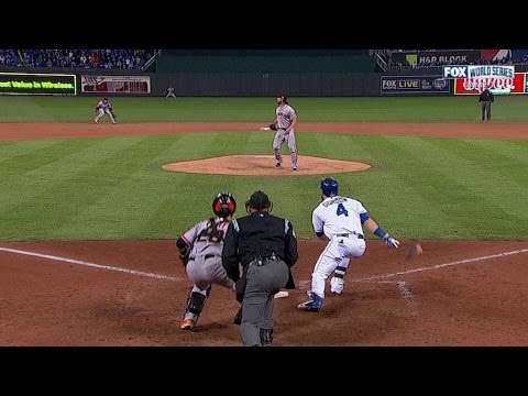 WS2014 Gm7: Gordon singles, takes third on error