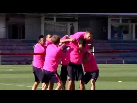 Barcelona Funny Training Session Ahead of El Clásico 25/10/2014