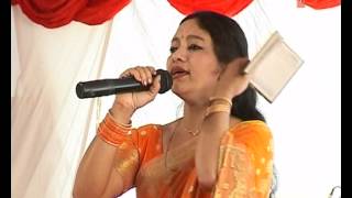 Chandna Mera Pahaad (Live Performance) - Hit Garhwali Video Meena Rana