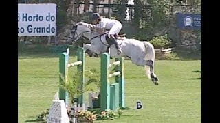 preview picture of video 'Xutter Fly & Antonio Matos Almeida GP1.50 in the qualification for the portuguese final'