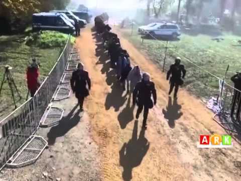 Ji bo piştgiriya penaberan , Mîrkil seredana Turkiyê dike