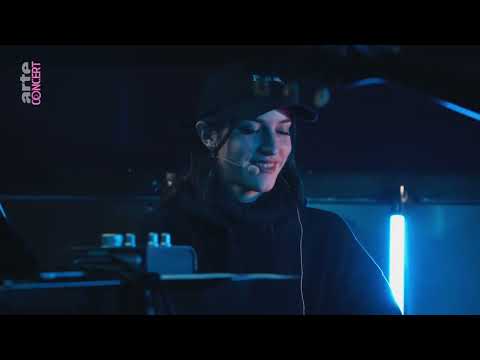 Oklou - Live at Open Stage - Arte Concert