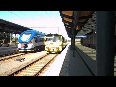 Odjezd vlaku Os 7104 (GWTR 813.101) - Mariánské Lázně, 19. 5. 2013